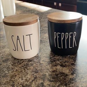 Rae Dunn Salt & Pepper